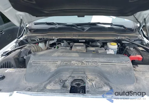 2024 Ram 2500 Big Horn 4X4 6'4 Box z USA, uszkodzony, nr VIN 3C6UR5DL9RG283488